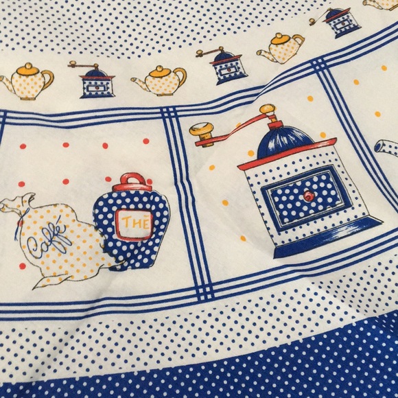 Round Linen Tablecloth & 8 Napins - Picture 4 of 7